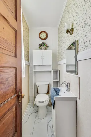 3428 East Avenue Berwyn IL 60402