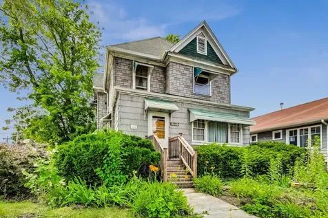 3428 East Avenue Berwyn IL 60402