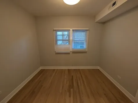 916 North Noble Street Chicago IL 60642