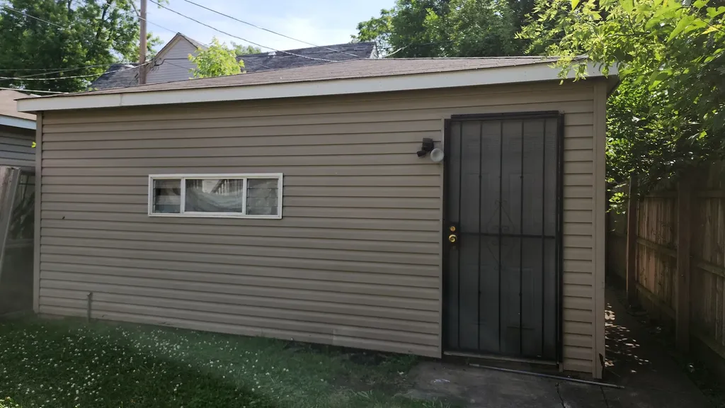 11707 South Morgan Street Chicago IL 60643