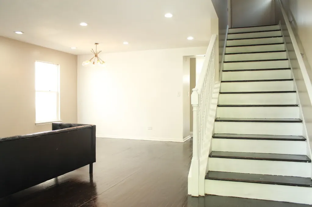 11707 South Morgan Street Chicago IL 60643
