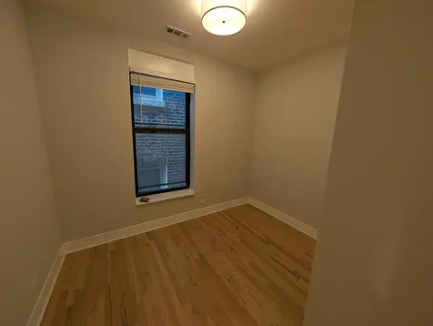 916 North Noble Street Chicago IL 60642