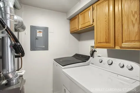 2020 Saint Regis Drive Lombard IL 60148