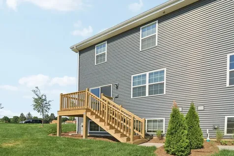 1704 Baler Avenue Aurora IL 60503