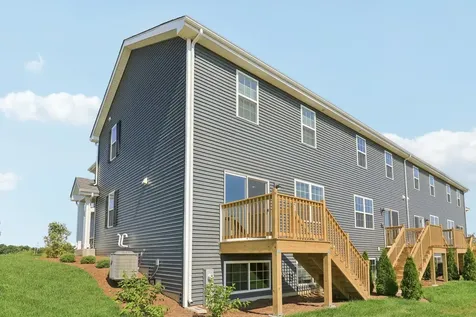 1704 Baler Avenue Aurora IL 60503