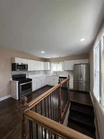 7629 South Dante Avenue Chicago IL 60619