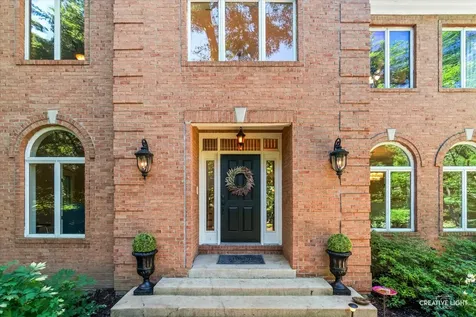 40W913 Trotter Lane St. Charles IL 60175