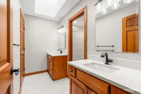 40W913 Trotter Lane St. Charles IL 60175