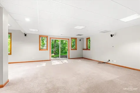 40W913 Trotter Lane St. Charles IL 60175