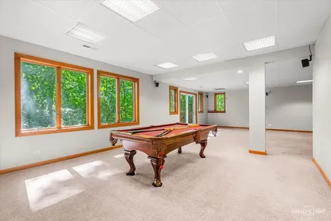 40W913 Trotter Lane St. Charles IL 60175