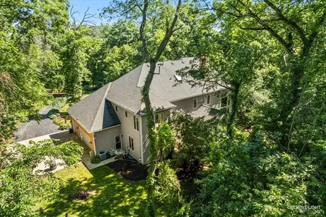40W913 Trotter Lane St. Charles IL 60175