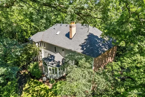 40W913 Trotter Lane St. Charles IL 60175