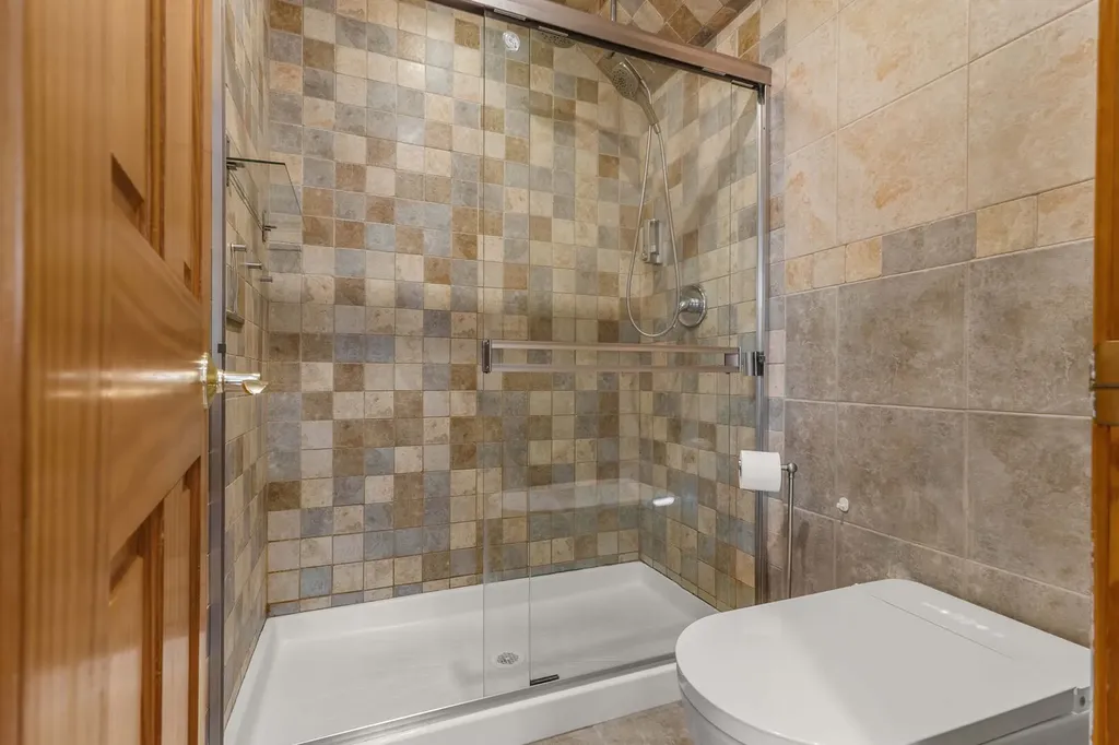 8316 Highpoint Circle Darien IL 60561