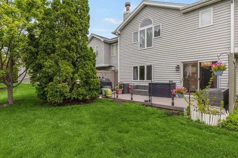 8316 Highpoint Circle Darien IL 60561