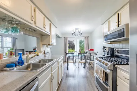 19733 South Edinburgh Lane Frankfort IL 60423