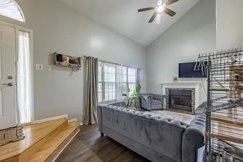 19733 South Edinburgh Lane Frankfort IL 60423