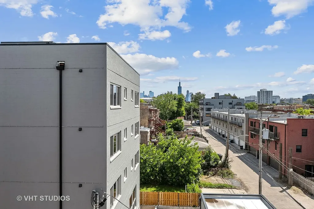 123 South Western Avenue Chicago IL 60612