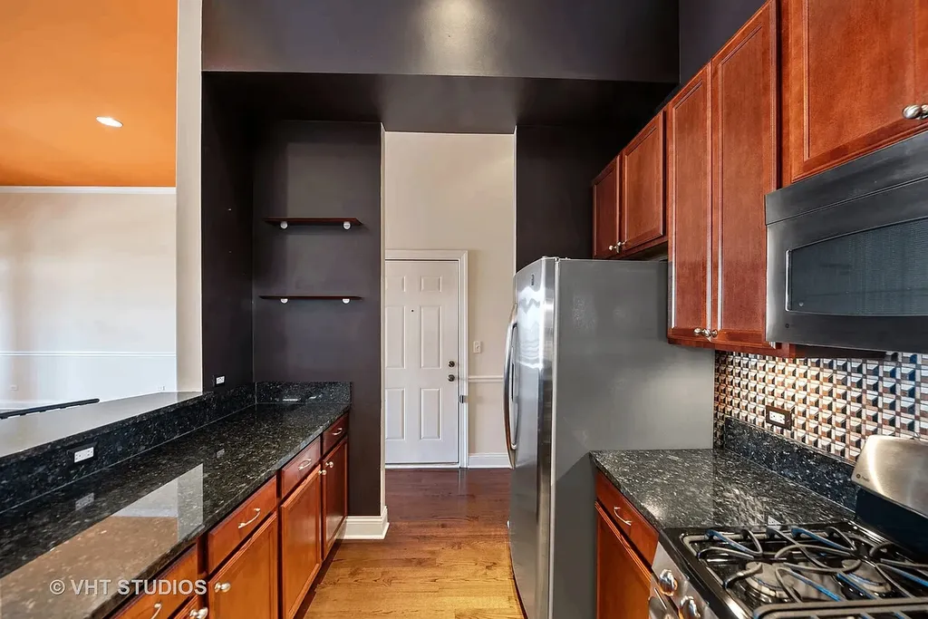 123 South Western Avenue Chicago IL 60612