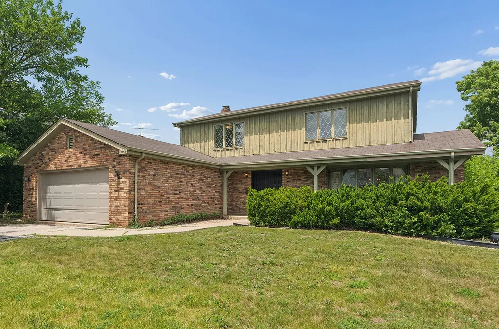 2736 Marlin Court Homewood IL 60430