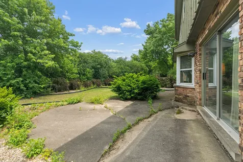 2736 Marlin Court Homewood IL 60430