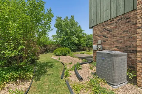 2736 Marlin Court Homewood IL 60430