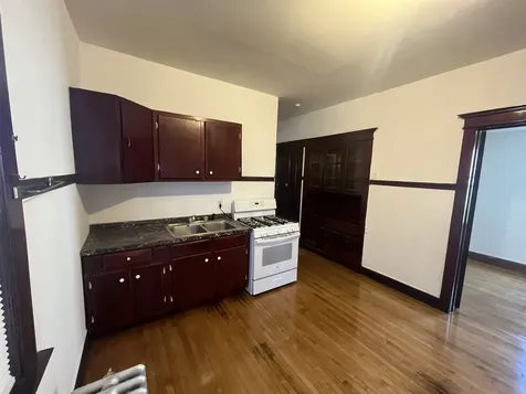 5233 South Hermitage Avenue Chicago IL 60609