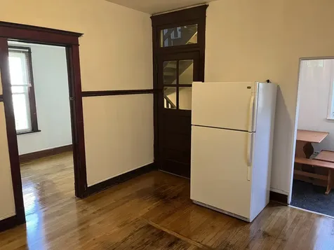 5233 South Hermitage Avenue Chicago IL 60609