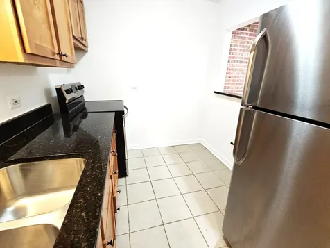2250 North Lincoln Avenue Chicago IL 60614