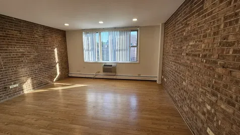 2250 North Lincoln Avenue Chicago IL 60614
