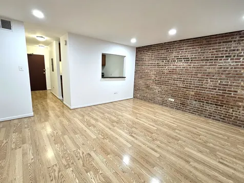 2250 North Lincoln Avenue Chicago IL 60614
