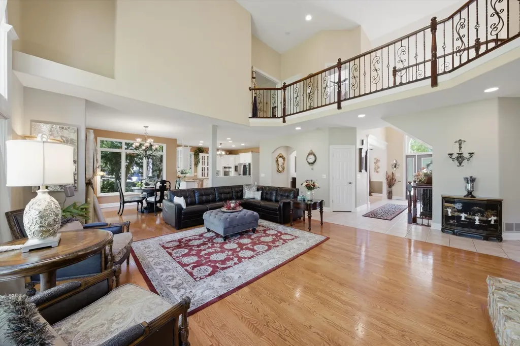 1108 Chadwick Court Aurora IL 60502