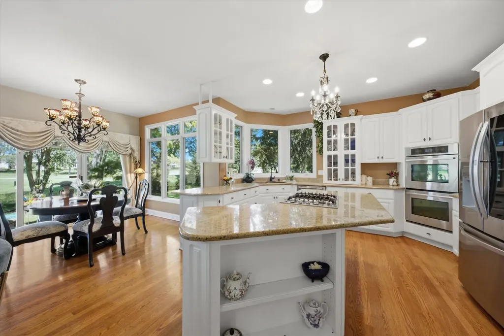1108 Chadwick Court Aurora IL 60502