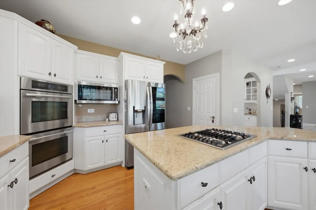 1108 Chadwick Court Aurora IL 60502