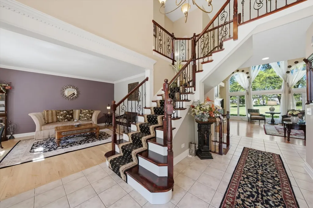 1108 Chadwick Court Aurora IL 60502
