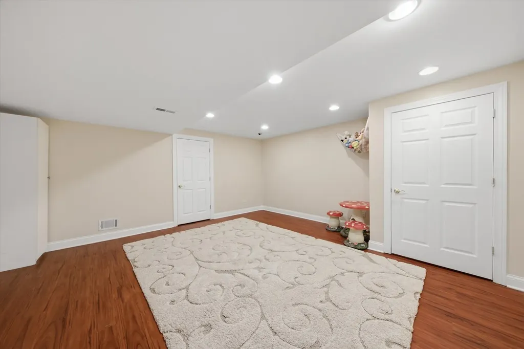 1108 Chadwick Court Aurora IL 60502