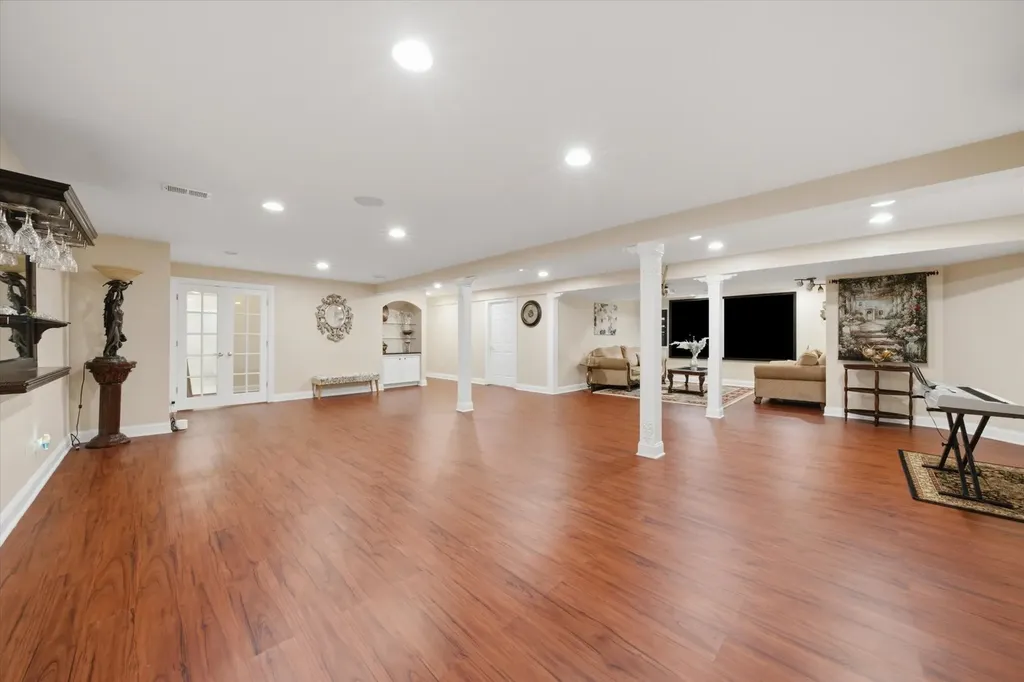 1108 Chadwick Court Aurora IL 60502
