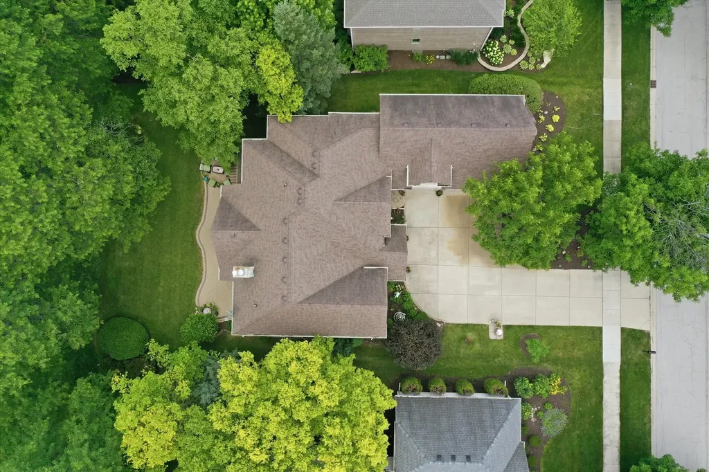 1108 Chadwick Court Aurora IL 60502