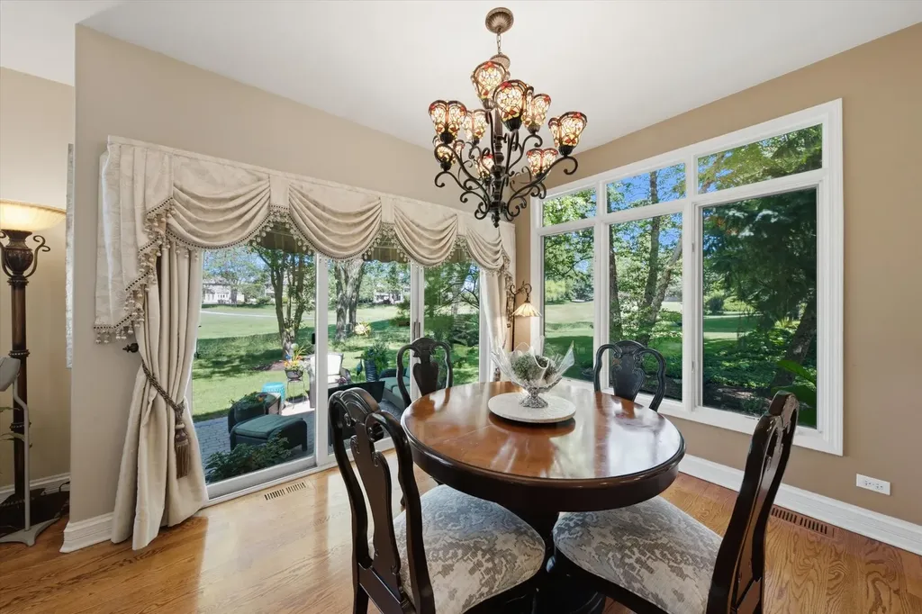 1108 Chadwick Court Aurora IL 60502