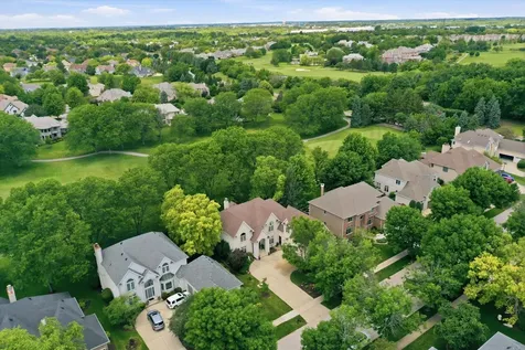 1108 Chadwick Court Aurora IL 60502