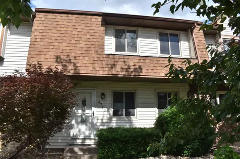 4715 11TH Street East Moline IL 61244