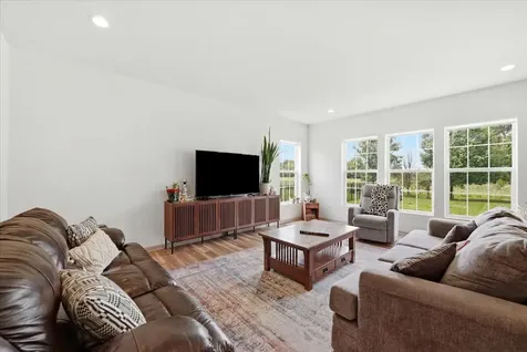 21228 Coventry Circle Shorewood IL 60404