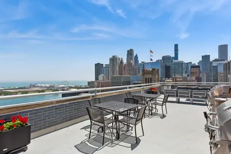 222 East Pearson Street Chicago IL 60611