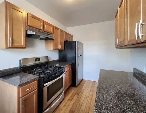 3217 West Diversey Avenue Chicago IL 60647
