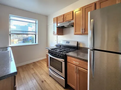 3217 West Diversey Avenue Chicago IL 60647