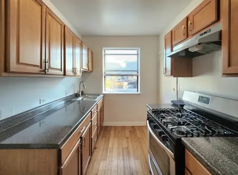 3217 West Diversey Avenue Chicago IL 60647