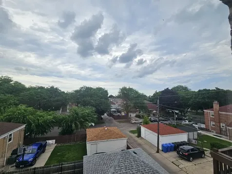 6543 North Francisco Avenue Chicago IL 60645