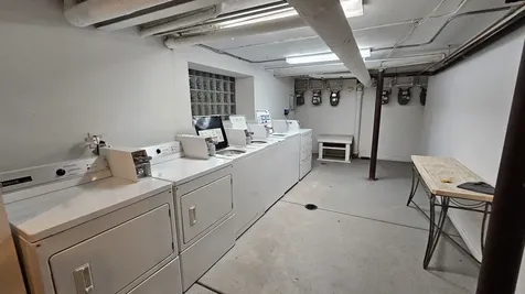 6543 North Francisco Avenue Chicago IL 60645