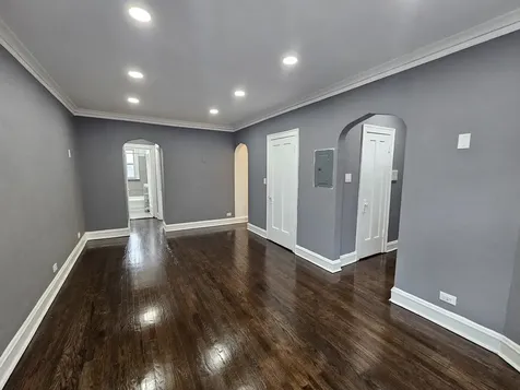6543 North Francisco Avenue Chicago IL 60645