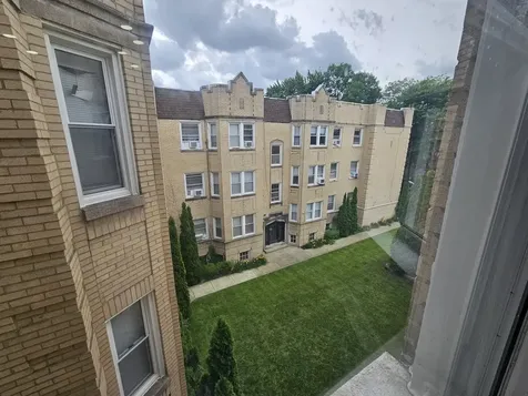 6543 North Francisco Avenue Chicago IL 60645