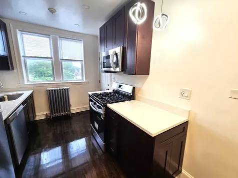 6543 North Francisco Avenue Chicago IL 60645